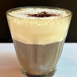 คาปูชิโน่ร้อน