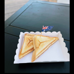 แซนวิช เนยนม