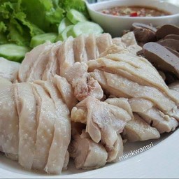 ไก่ต้มจานเดี่ยว