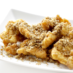 เนื้อปลาเก๋าคั่วพริกไทดำ