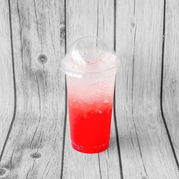 สตรอเบอรี่โซดา