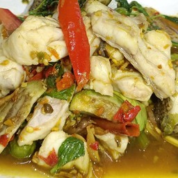 เนื้อปลาเก๋าผัดฉ่า