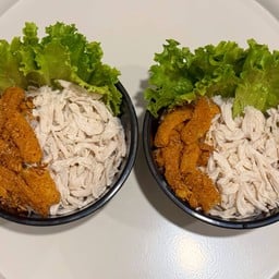 หมี่คลุกคนคอน
