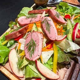 สลัดอกเป็ดรมควัน