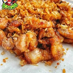 สามชั้นทอดกระเทียม (กับข้าว)