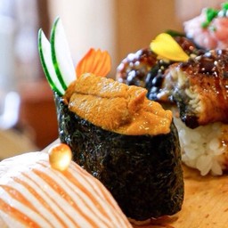 ซูชิไข่หอยเม่น.