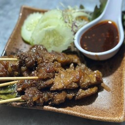 เนื้อโคขุนจิ้มแจ่ว 10 ไม้