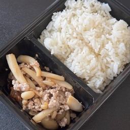 ข้าว+ผัดเห็ดรวมหมูสับ