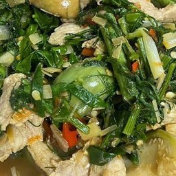 แกงอ่อมหมู
