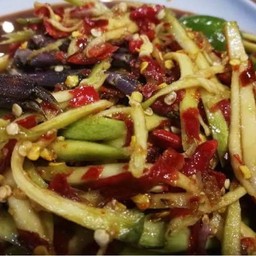 ส้มตำมะม่วงปูปลาร้า