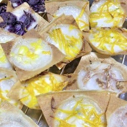 ขนมครกขนมใจ ไส้ทะลัก - สาขาสันติธรรม