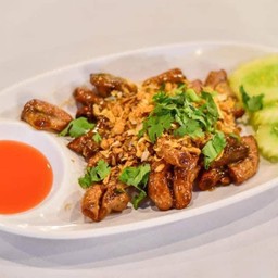 ไส้อ่อนทอดกระเทียม