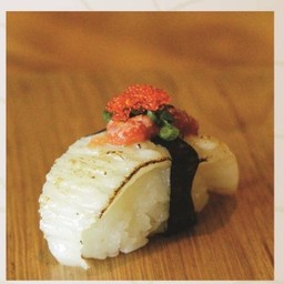 ซูชิครีบปลาตาเดียว.