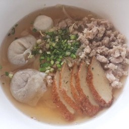 ก๋วยเตี๋ยวน้ำใส