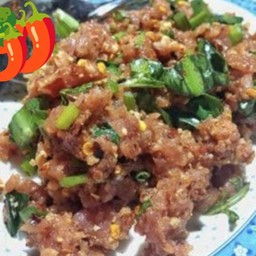 ก้อยหมูเปริ้ยว