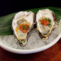 หอยนางรมซอสไข่ปลาเมนไตโกะ 2 ฝา.