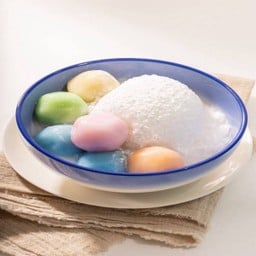 บัวลอยมีใส้น้ำแข็งใส