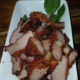 คอหมูย่าง