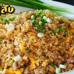 ข้าวผัดหมูสับ