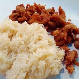 ข้าวคุกกะปิ อาหารตามสั่ง ลำโพ