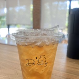 peach tea (ชาพีชเย็น)