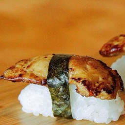 ซูชิตับห่าน ( ฟัวกราส์ )