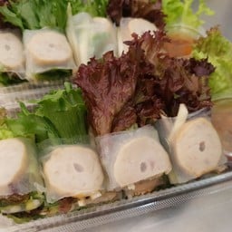 สลัดโรลแหนมเนือง