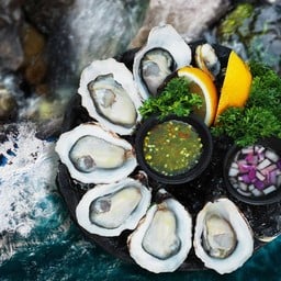 หอยนางรม royale เบอร์ 2 (6 ตัว)