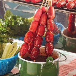 ใส้กรอกแดงในตำนาน