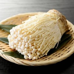 เห็ดเข็มทอง