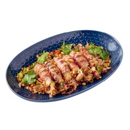 ปลาหมึกไข่ทอดกระเทียม