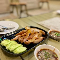 คอหมูย่าง