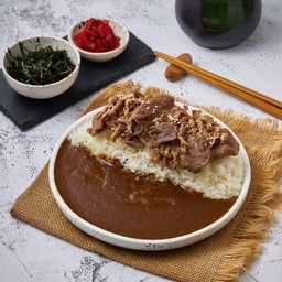 ข้าวแกงกะหรี่หมูหมักบูโกกิ (ผัดกับหอมใหญ่)
