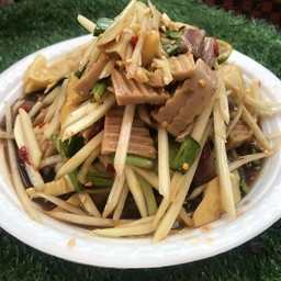 ตำหมูยอ