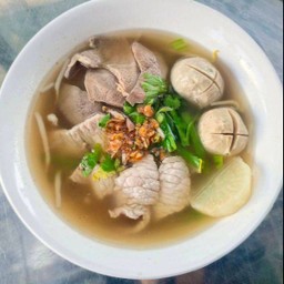 ก๋วยเตี๋ยวหมู