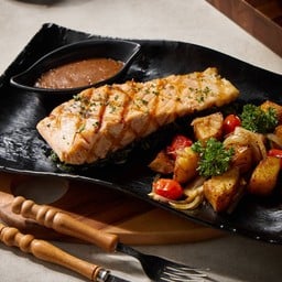 สเต็กปลาแซลมอน