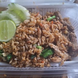 ข้าวผัดหมู