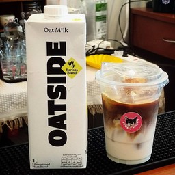 Latte x Oat Milk
