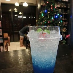 นั่งเล่น (Nung Len Cafe)