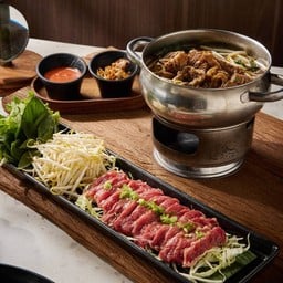 เกาเหลาเนื้อเซอร์ลอยน์ออสเตรเลียหม้อไฟ