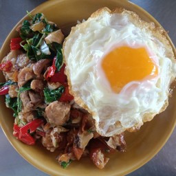 กระเพราขาหมู