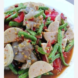 ตำถั่วหมูยอใส่กุ้งสุก