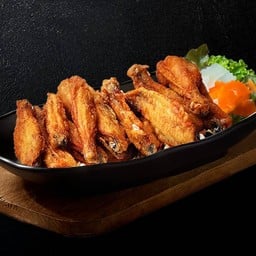 ปีกไก่ทอดน้ำปลา