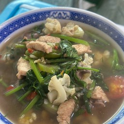 แกงอ่อมไก่ใส่บักฟัก