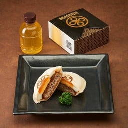 ชุดพ็อกเก้ตแซนวิชคุโรบูตะคัตสึ สันใน + ชาเขียว