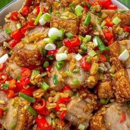 หมูกรอบตามสั่ง