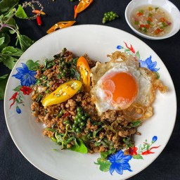 ข้าวกะเพราหมู