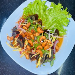 ยำไข่เยี่ยวม้า