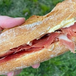 L.Jambon Beurre (Serrano Ham)