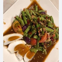 ตำถั่วไข่เค็ม